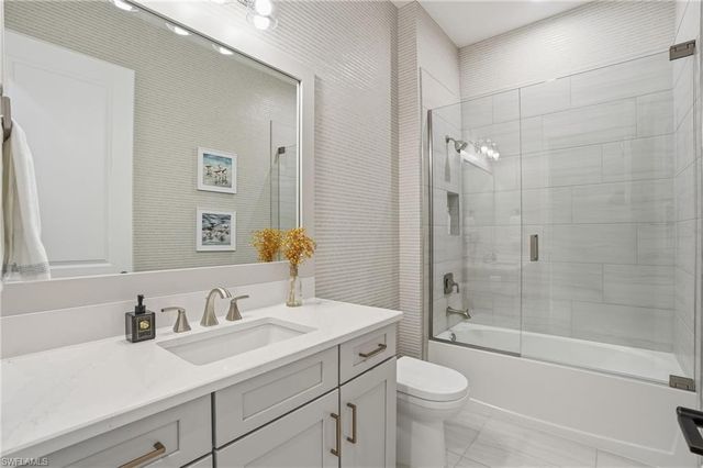 11591 Canal Grande DR, Fort Myers, FL 33913