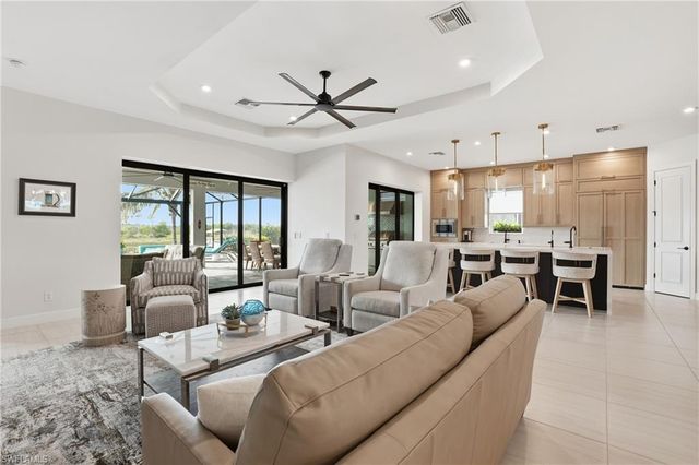 11591 Canal Grande DR, Fort Myers, FL 33913