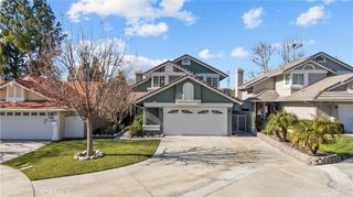 22732 Pear Court, Saugus, CA 91390