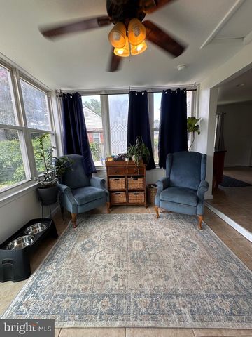 5211 EDGEWOOD RD, College Park, MD 20740