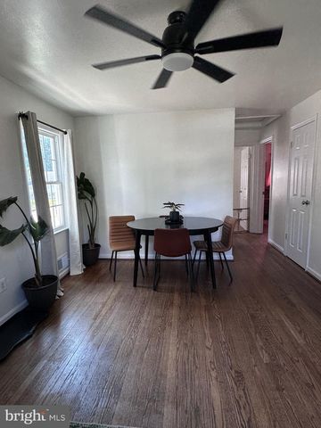 5211 EDGEWOOD RD, College Park, MD 20740