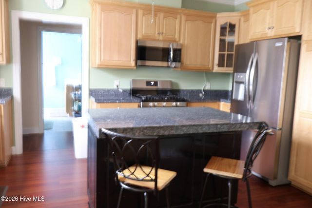 1213 Windbrooke Drive, Grimesland, NC 27837