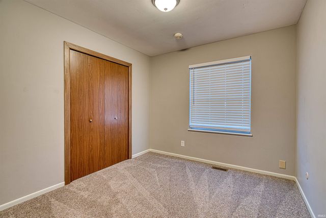 1831 Chickasaw Drive, Evansville, IN 47715