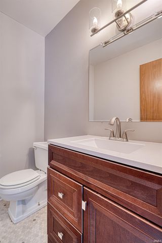 1831 Chickasaw Drive, Evansville, IN 47715