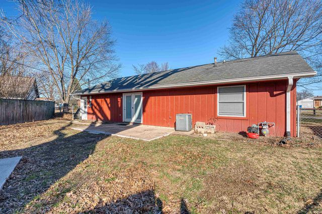 1831 Chickasaw Drive, Evansville, IN 47715