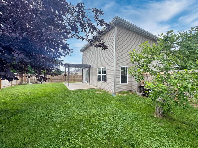 208 PORT WAY, Columbia, MO 65201