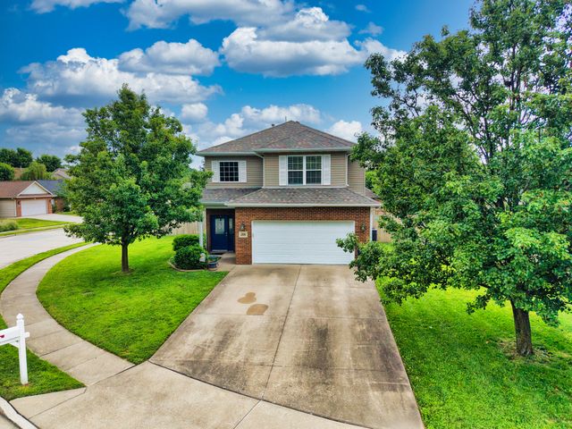 208 PORT WAY, Columbia, MO 65201