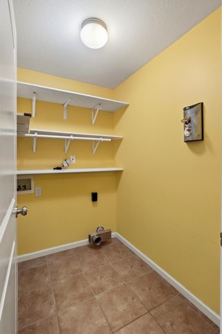 208 PORT WAY, Columbia, MO 65201