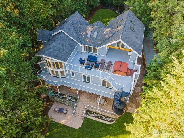 11009 317th Avenue NE, Carnation, WA 98014