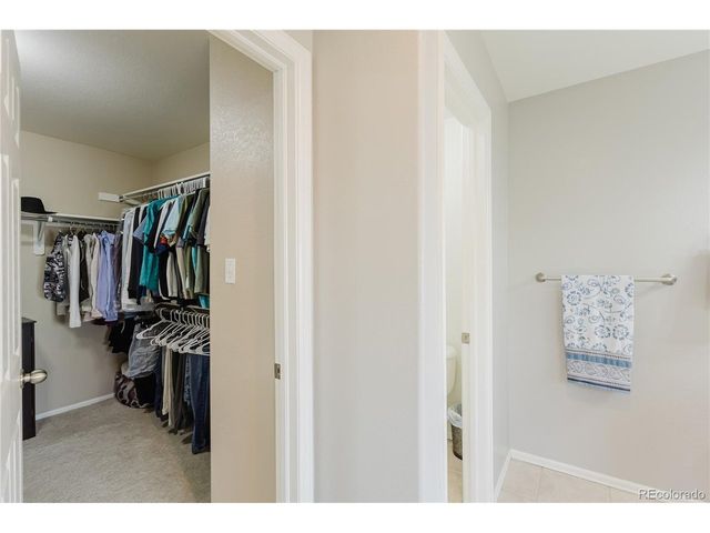 6674 Sunburst Ave, Longmont, CO 80504