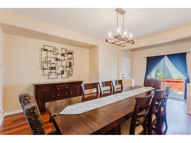 6674 Sunburst Ave, Longmont, CO 80504