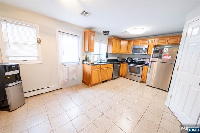 9 Prospect Avenue, Mount Olive Township, NJ 07828