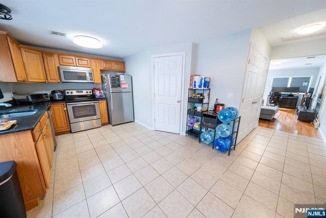 9 Prospect Avenue, Mount Olive Township, NJ 07828