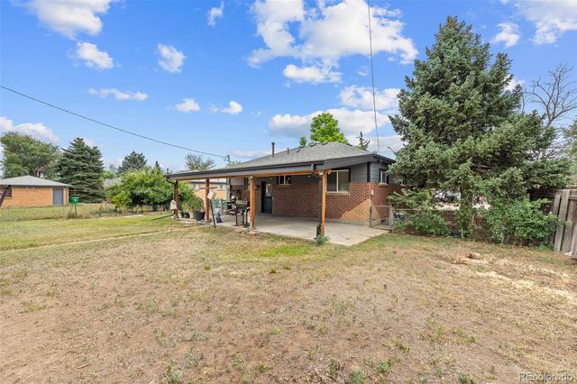 2041 Samuel Drive, Denver, CO 80221