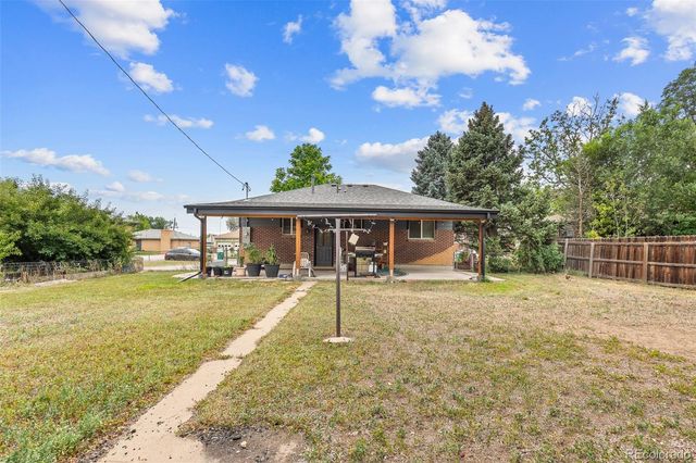2041 Samuel Drive, Denver, CO 80221