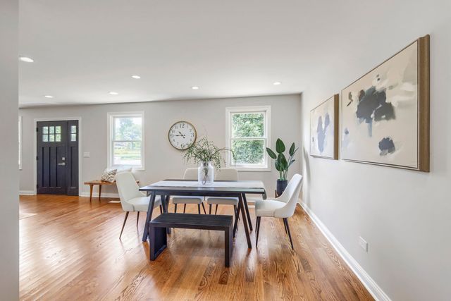 1025 S Ardmore Avenue, Villa Park, IL 60181