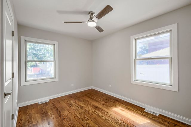 1025 S Ardmore Avenue, Villa Park, IL 60181