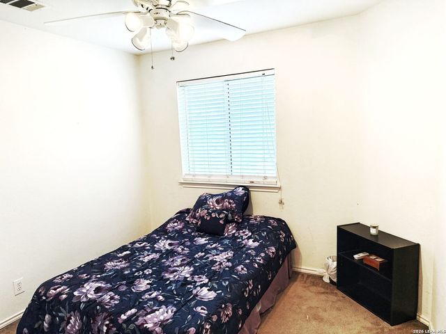 7402 LACEY OAK PATH, San Antonio, TX 78223