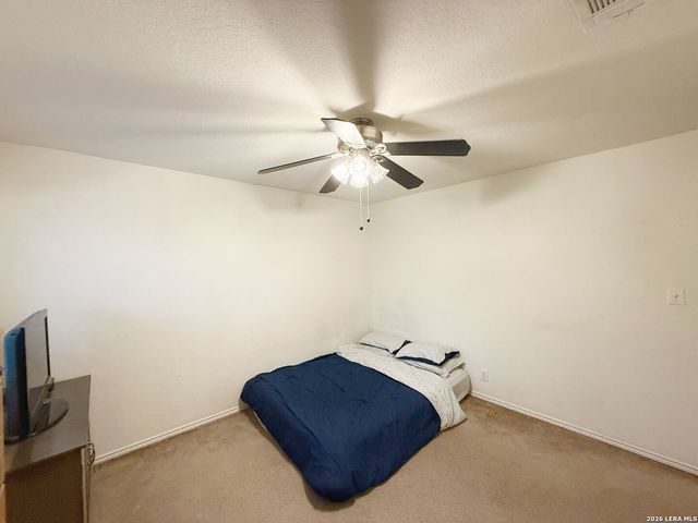 7402 LACEY OAK PATH, San Antonio, TX 78223