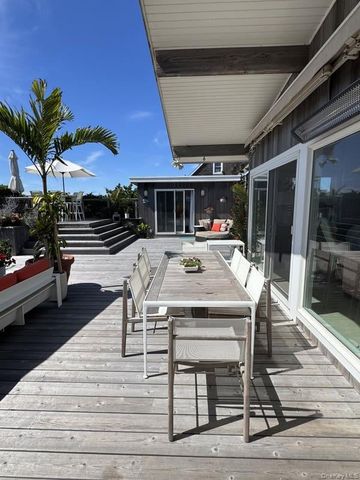 61 Evergreen Avenue, Seaview, NY 11770