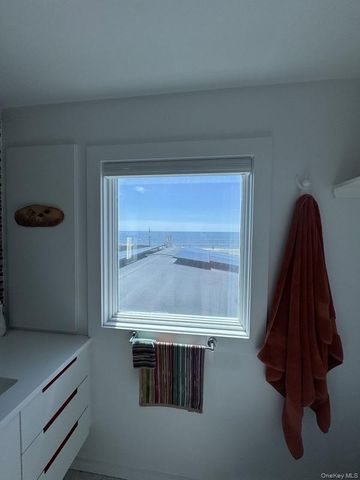 61 Evergreen Avenue, Seaview, NY 11770