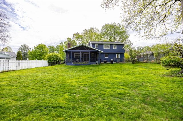 35 Stony Brook Lane, Perinton, NY 14450