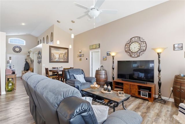 1413 Runnymeade Way, Beavercreek Twp, OH 45385