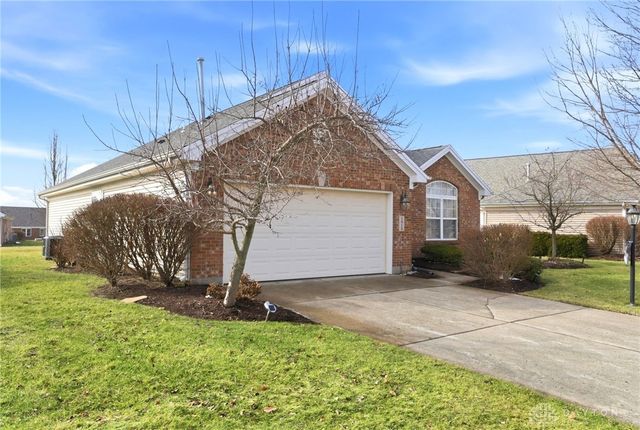 1413 Runnymeade Way, Beavercreek Twp, OH 45385