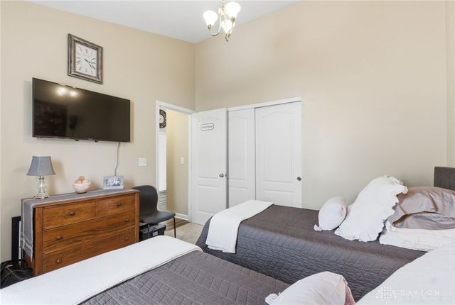 1413 Runnymeade Way, Beavercreek Twp, OH 45385