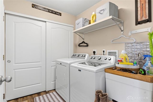 1413 Runnymeade Way, Beavercreek Twp, OH 45385