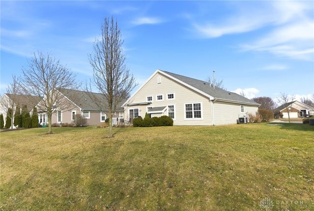 1413 Runnymeade Way, Beavercreek Twp, OH 45385