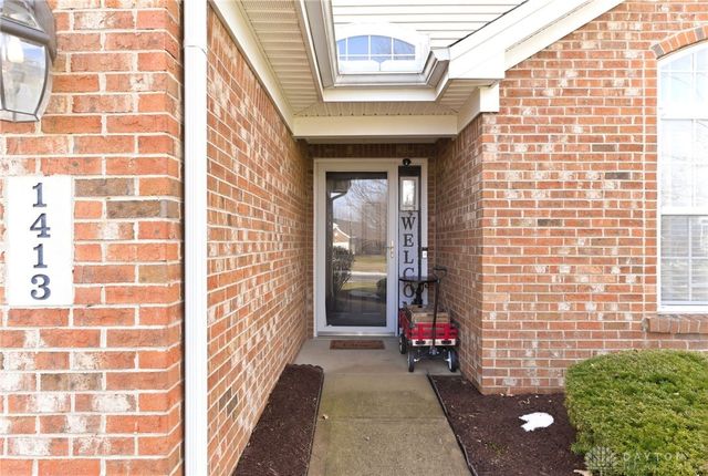 1413 Runnymeade Way, Beavercreek Twp, OH 45385