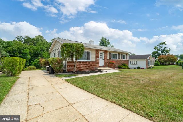 6812 FOX MEADOW RD, Baltimore, MD 21207
