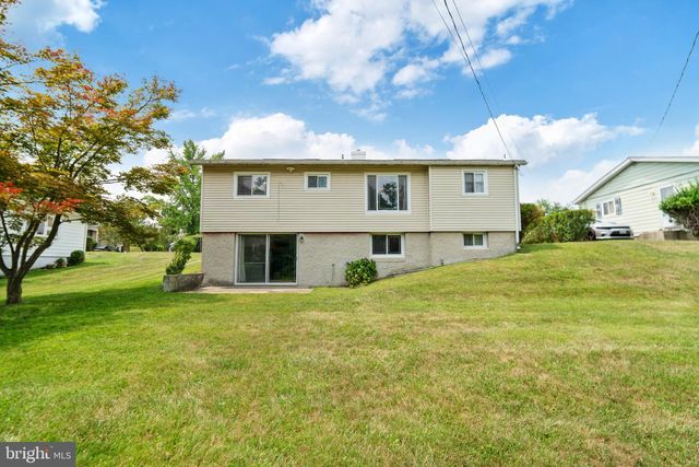 6812 FOX MEADOW RD, Baltimore, MD 21207