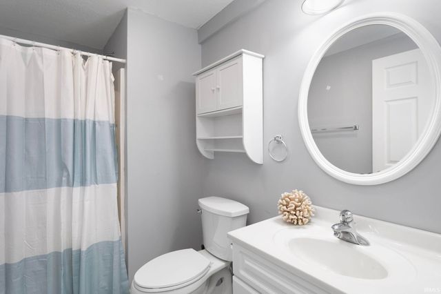 53051 Woodmar Drive, Granger, IN 46530