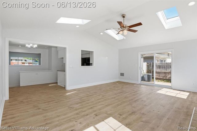 9883 William Street, Taylor, MI 48180