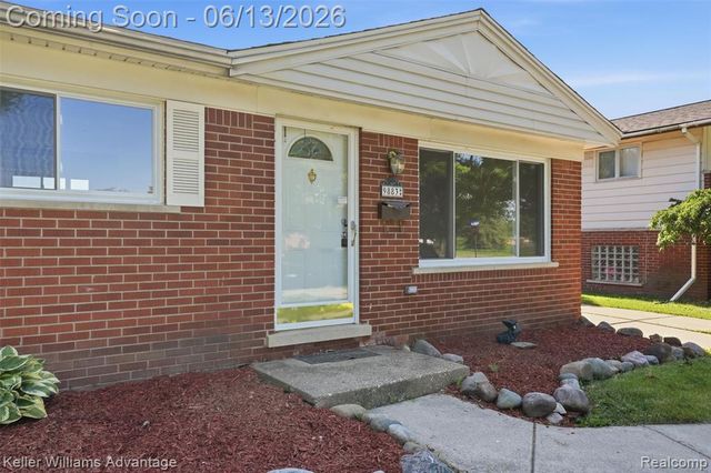 9883 William Street, Taylor, MI 48180