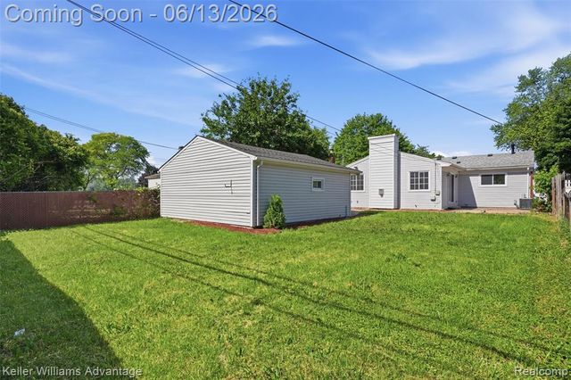 9883 William Street, Taylor, MI 48180