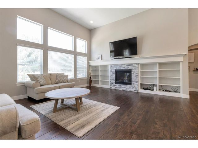 9060 Ferncrest St, Longmont, CO 80504