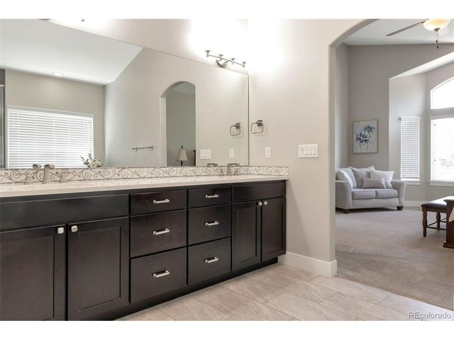 9060 Ferncrest St, Longmont, CO 80504