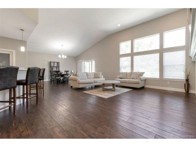 9060 Ferncrest St, Longmont, CO 80504