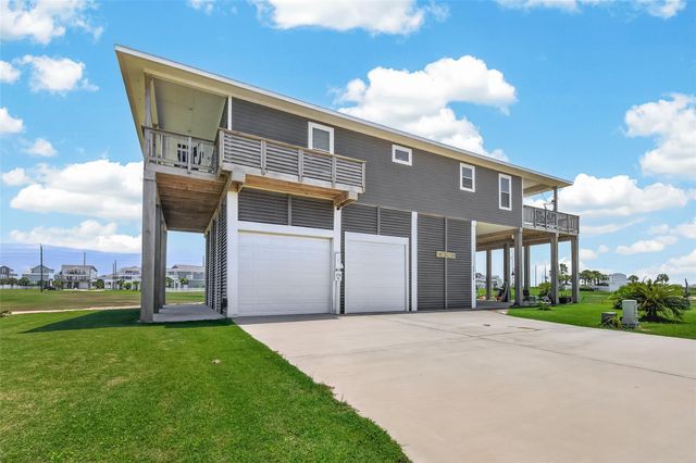 3730 Mendocino Drive, Galveston, TX 77554