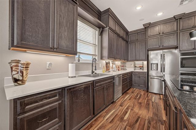3730 Mendocino Drive, Galveston, TX 77554