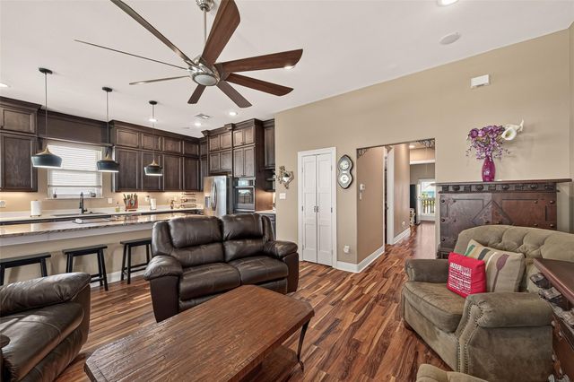 3730 Mendocino Drive, Galveston, TX 77554