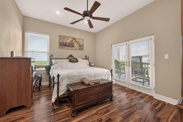 3730 Mendocino Drive, Galveston, TX 77554