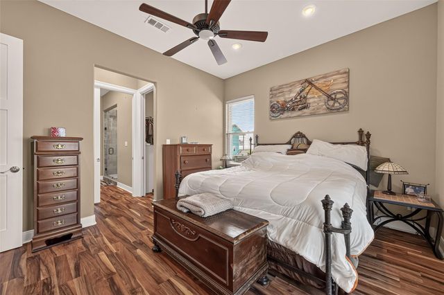 3730 Mendocino Drive, Galveston, TX 77554