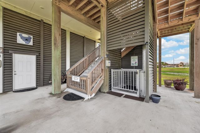 3730 Mendocino Drive, Galveston, TX 77554