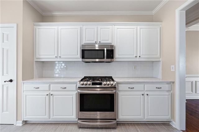 2015 Darien Park Drive, Roswell, GA 30076