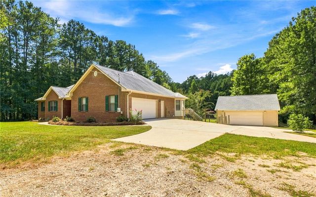 2762 Lester Mill Road, Locust Grove, GA 30248
