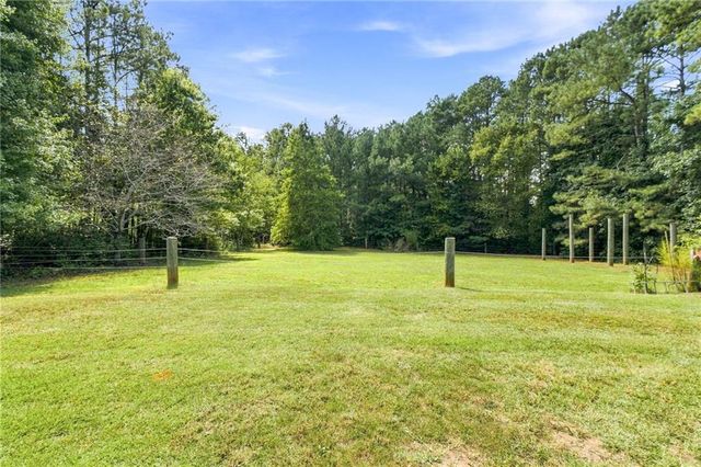 2762 Lester Mill Road, Locust Grove, GA 30248